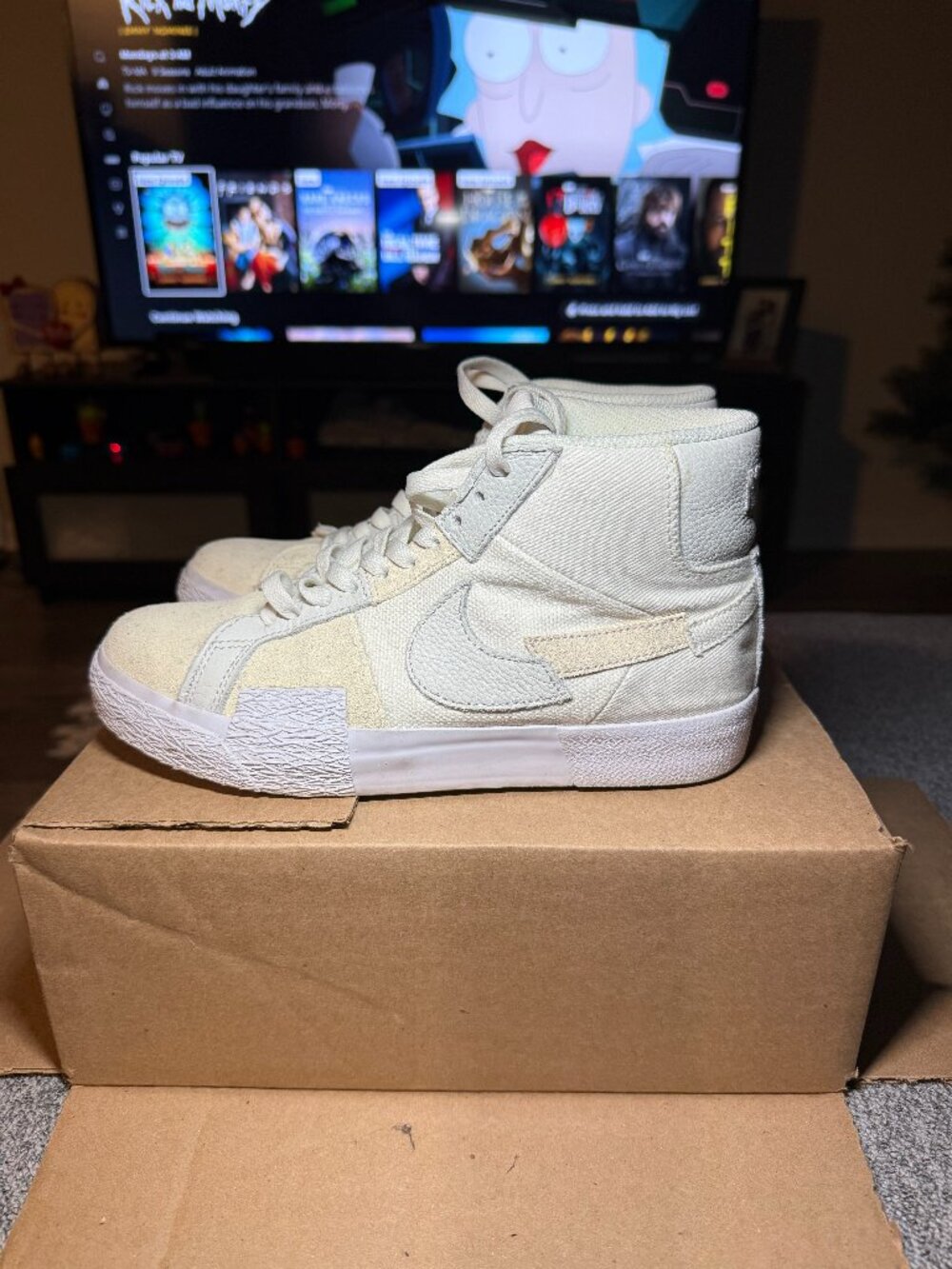 NIke Blazer Mid Summit White Sail